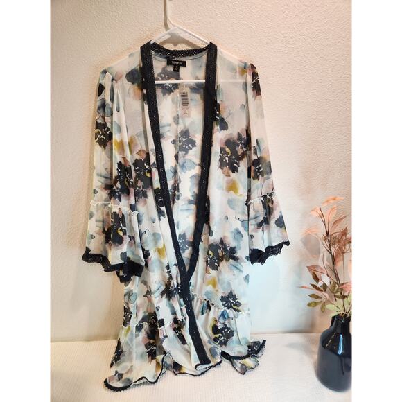 Torrid Chiffon Midi Ruffle Kimono 1X Floral Cloud Dancer Boho Layering NWT - Picture 2 of 8